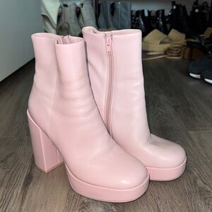 Steve Madden Light Pink Ankle Boots